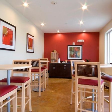 Red Roof Inn & Suites Beaumont Esterno foto