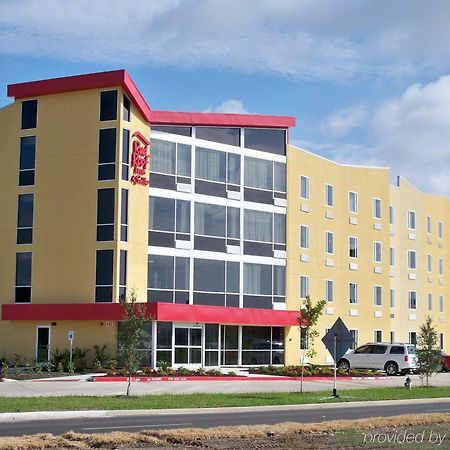 Red Roof Inn & Suites Beaumont Esterno foto